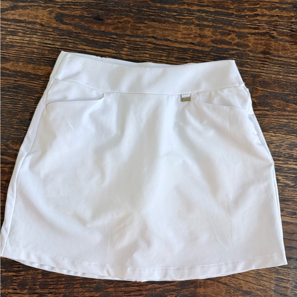 White Women's sports skort- size small